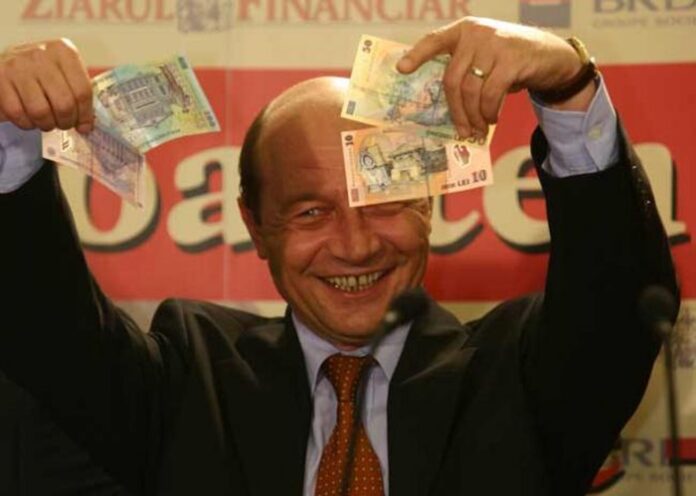 Traian Basescu si-a pus banii la adapost